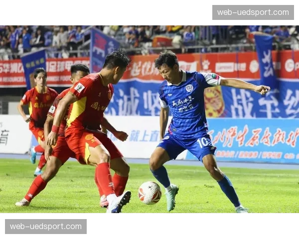 【2026年4月中超联赛·非赛事·法制球迷冲入赛场事件后续，涉事者被依法处以治安拘留